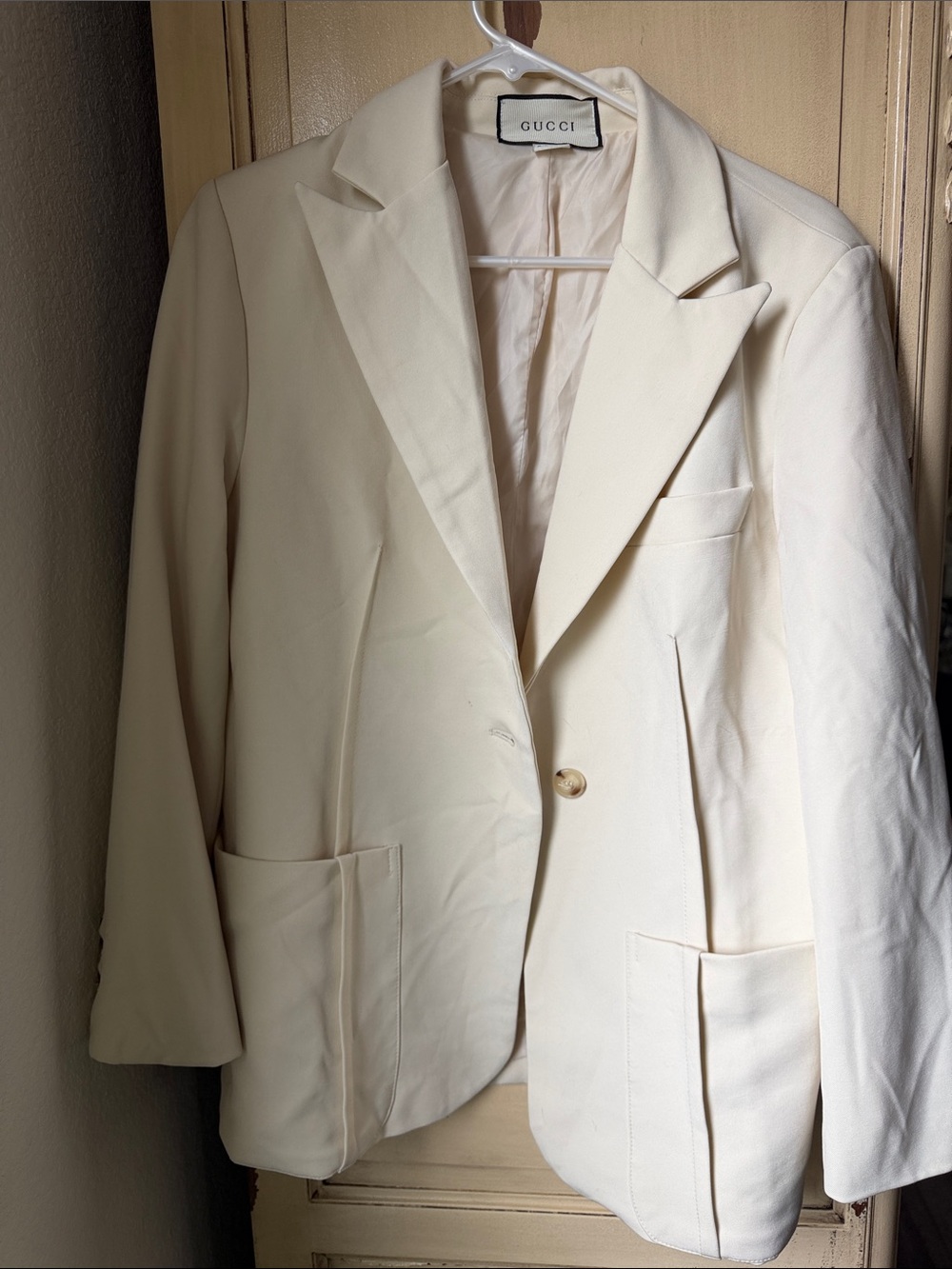 Gucci Off-White Single-Button Blazer